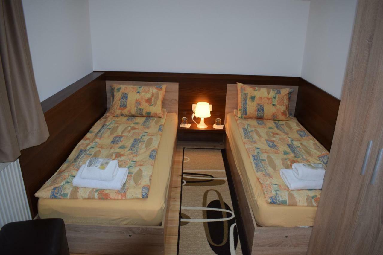 Hotel Mamin Kolio Bansko Esterno foto